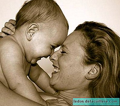 «Матери и семьи: вызовы меняющегося мира», девиз Международного дня семьи 2009