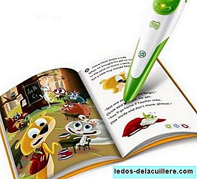 Leapfrog Tag, a pen-shaped story reader
