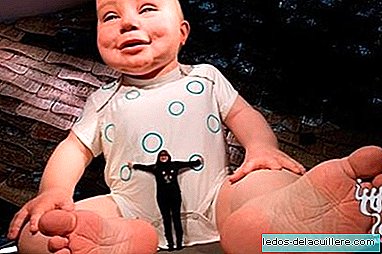 Miguelín, o bebê gigante na Shanghai Expo