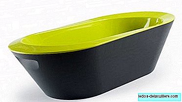 Moderne Bato + Hoppop-badekar