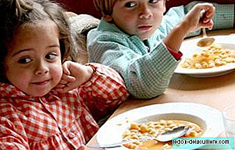 Riscuri în sălile de luat masa pentru copii și vârstnici din cauza prelucrării excesive a alimentelor Și acasă?