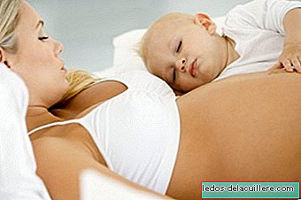 Can you breastfeed pregnant?