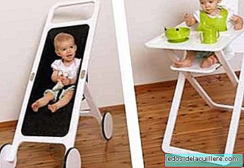 Barnstol och barnvagn minimalistisk