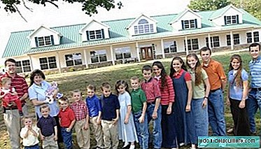 A US couple has 18 children and expects another