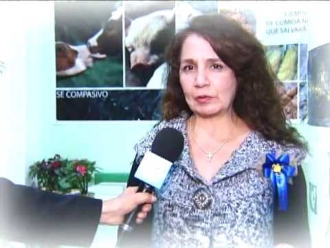 Dr. Carlos González govori o porabi kravjega mleka, ko otroci odrastejo