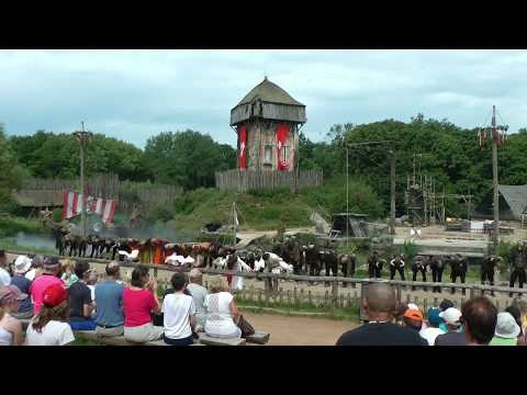 The theme park of Puy du Fou in Western France and the spectacle of Romans (2/3)