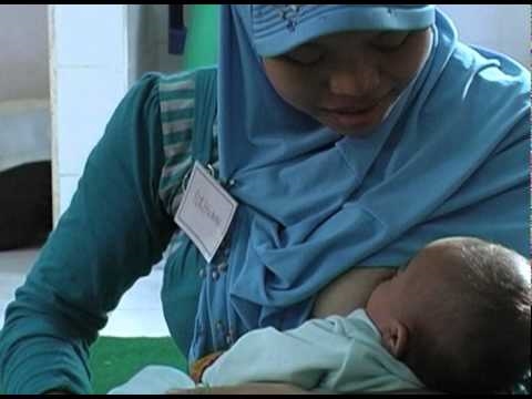 الأسبوع العالمي للرضاعة الطبيعية 2010: "10 خطوات لنجاح الرضاعة الطبيعية"
