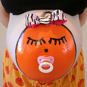 15 kostuumideeën om te pronken met je zwangere buik op Halloween